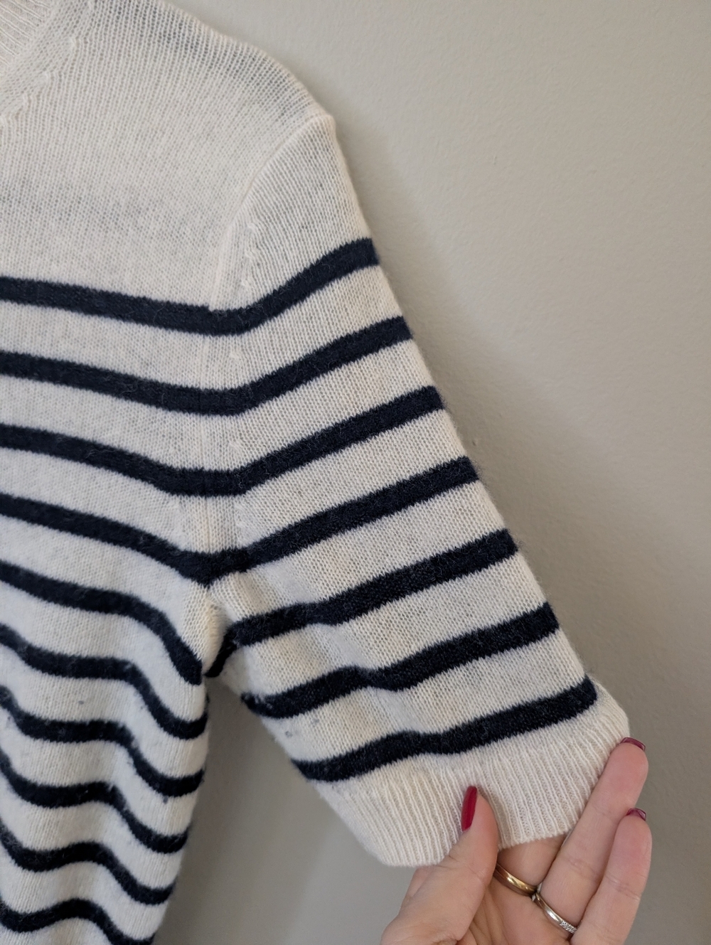 Banana Republic Cashmere Navy Stripe Short Sleeve Sweater - Picture 3 of 4
